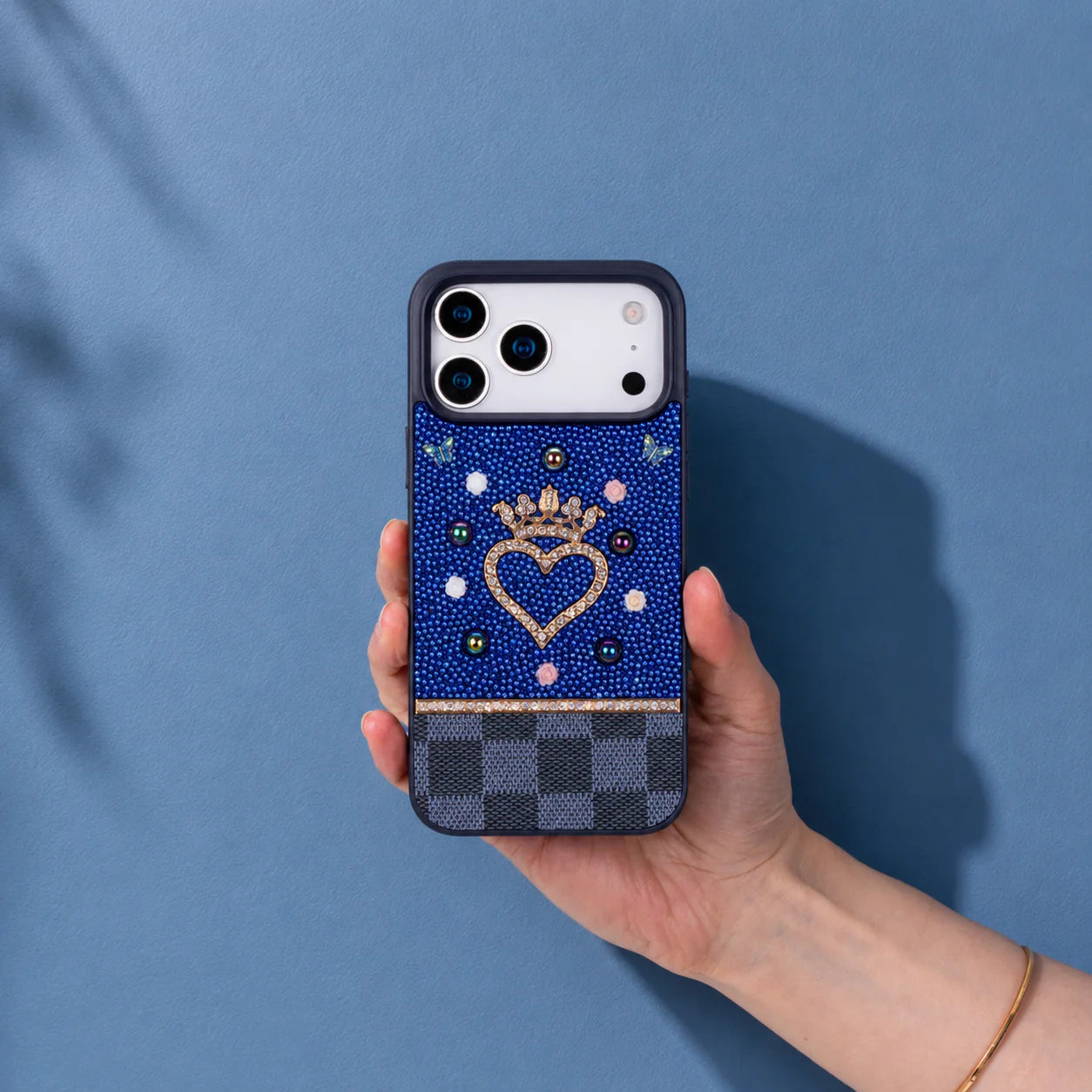 Vissel Heart Crystal Luxury Case for iPhone 17 Pro