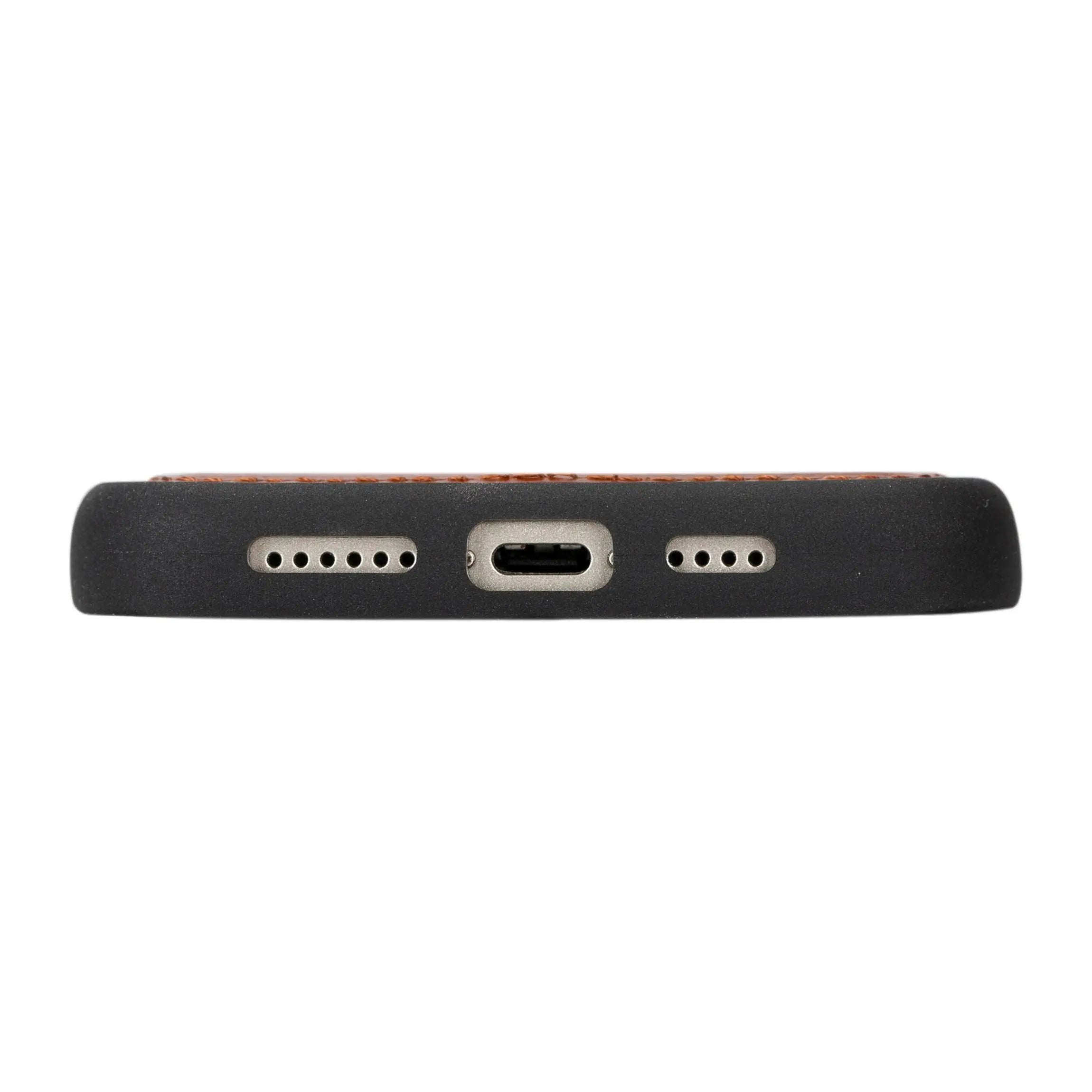 iPhone 15 Plus Genuine Leather Slim Case MagSafe – Flex Cover Series
