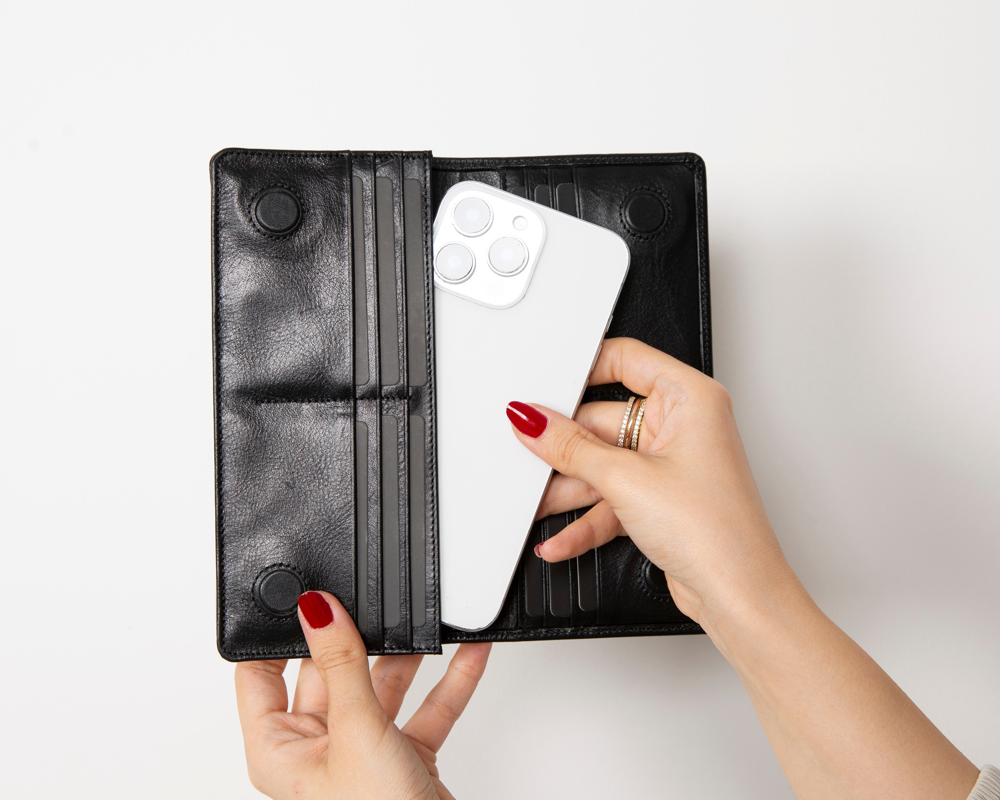 Aura Leather Universal Wallet