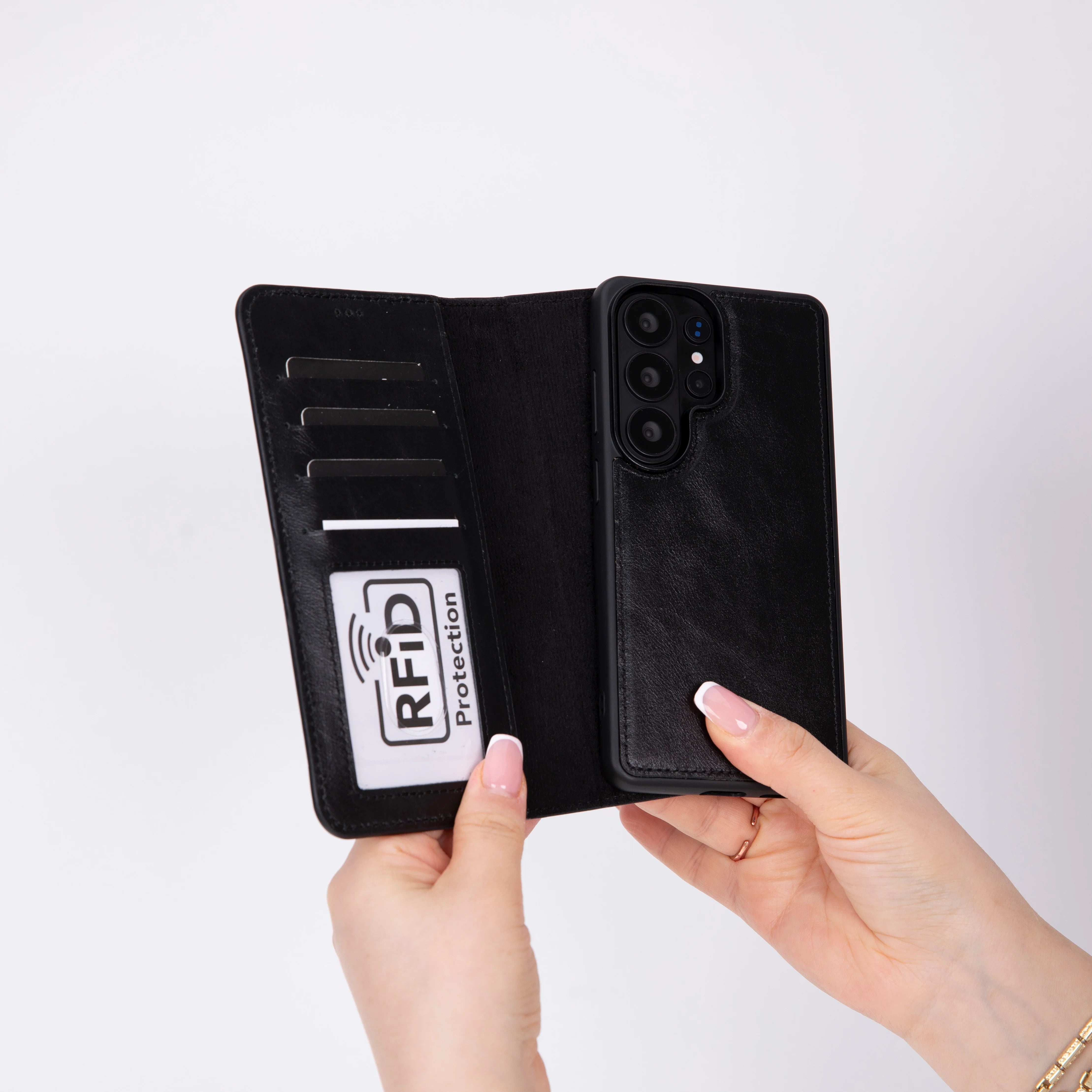 Magic Samsung Galaxy S26 Ultra Detachable Leather Wallet Case – Genuine Leather Phone Case for Everyday Carry | Minimal & Handcrafted