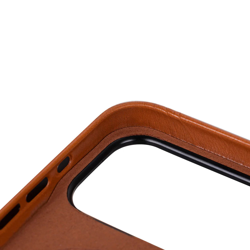 Prestige iPhone 17 Pro Leather Case