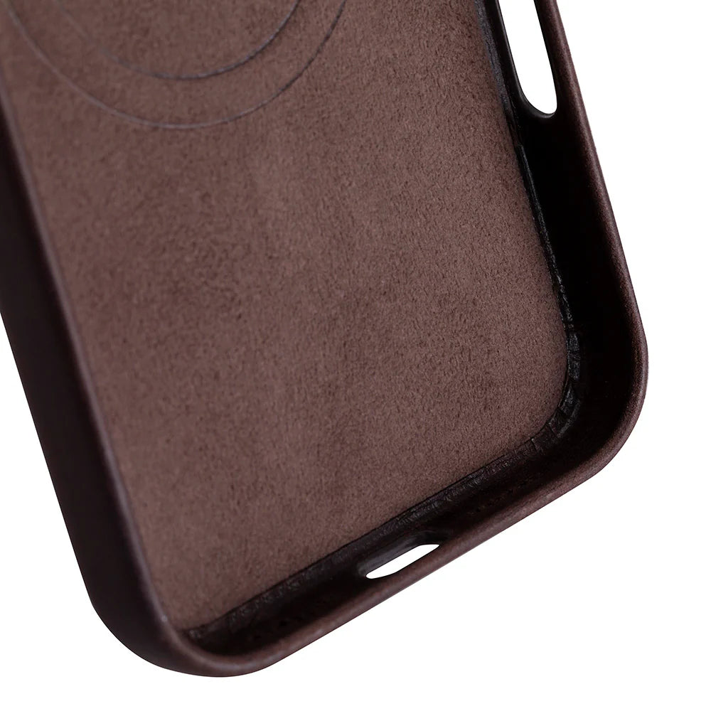Prestige iPhone 17 Pro Max Leather Case
