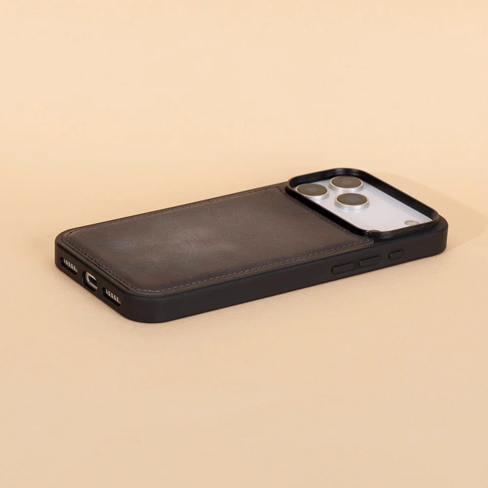 Flex Cover iPhone 17 Pro Leather Case